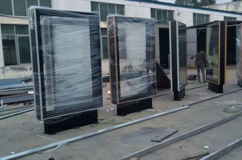 莆田户外滚动灯箱发货案例(图2)