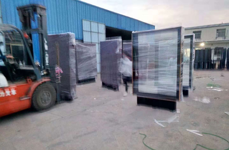 莆田户外滚动灯箱发货案例(图1)